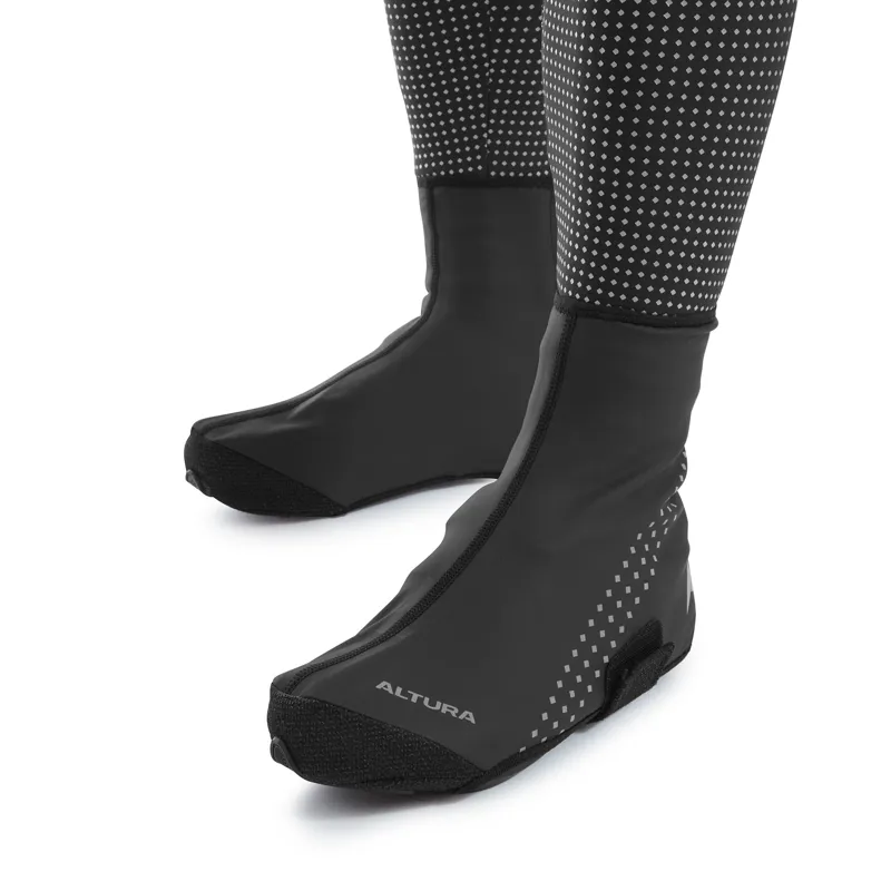 Altura Nightvision Waterproof Overshoes in Black